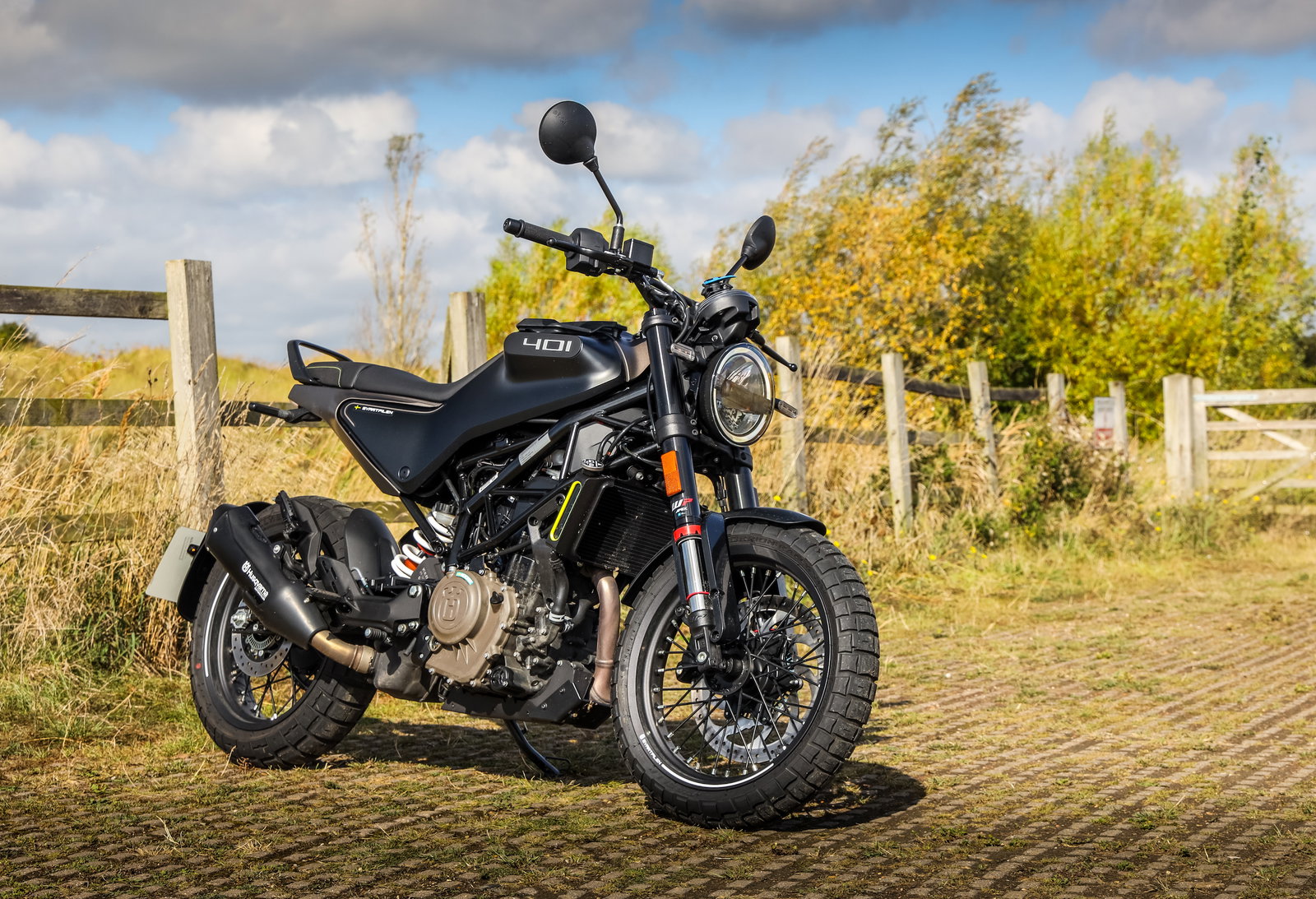 ハル③ 2023 Husqvarna Svartpilen 401 review: still the coolest A2 bike